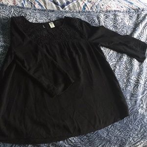 Black old navy blouse